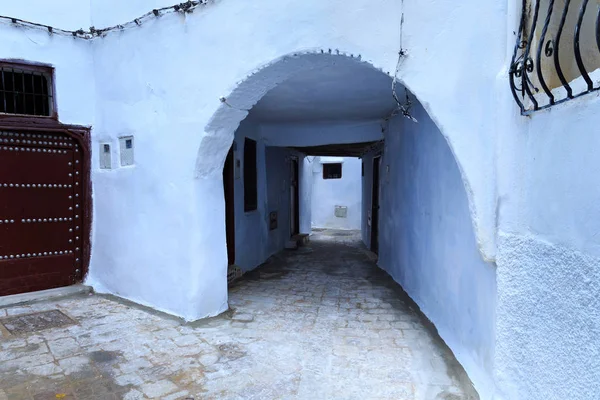 Veduta delle antiche mura del quartiere Tetouan Medina nel Marocco settentrionale . — Foto Stock