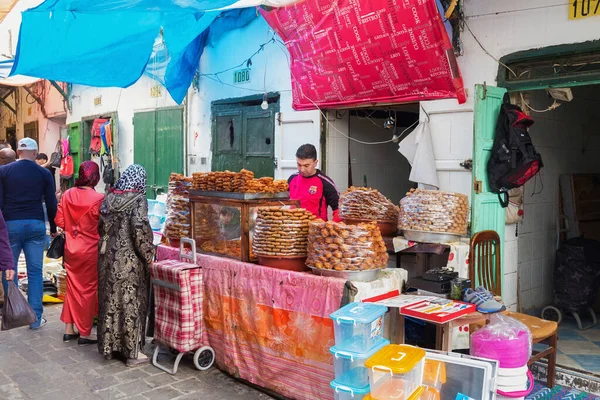 Tetouan Marruecos Mayo 2017 Venta Dulces Antiguo Mercado Alimentos Parte — Foto de Stock