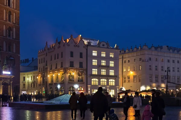 폴란드 2016 크리스마스 축제에 가까운 크라코프의 역사적 중심에 광장의 — 스톡 사진