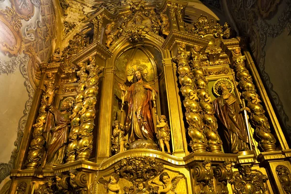 Barcelona Ισπανια Μαϊου 2017 Γλυπτική Του Ιησού Χριστού Στο Niche — Φωτογραφία Αρχείου