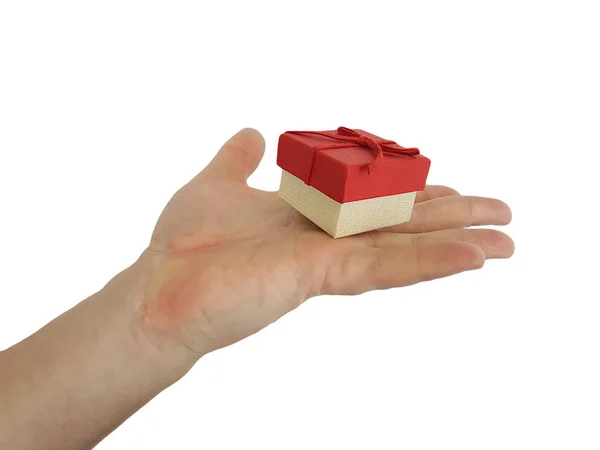 Mão Homem Segura Uma Caixa Presente Isolada — Fotografia de Stock