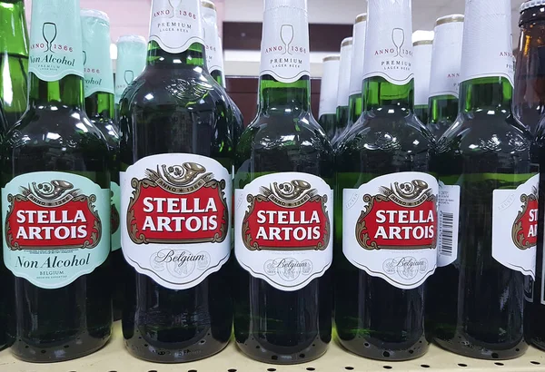Janeiro 2018 Kiev Ucrânia Cerveja Stella Artois — Fotografia de Stock