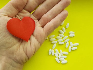 yeşil arka plan yardım, kalp tıbbi ilaçlar,
