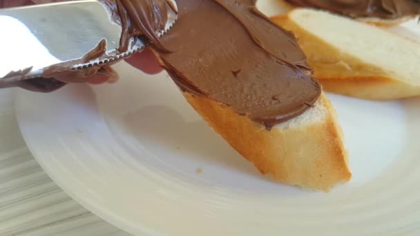 Frotiu Mână Ciocolată Pâine — Videoclip de stoc