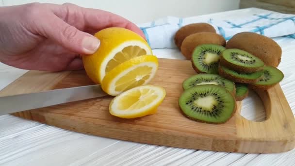 Hands Cut Knife Lemon Wooden — Stock Video
