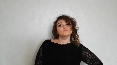 fikir güzel kız t Yaşasın