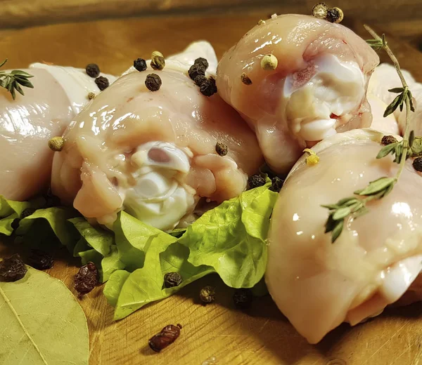 Raw Chicken Legs Plate Pepper — Stock Photo, Image