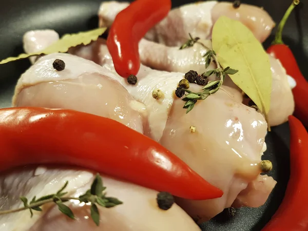 Raw Chicken Legs Plate Red Pepper — Stock Photo, Image