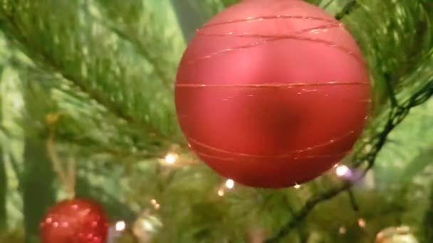 Weihnachten Neujahr Weihnachtsspielzeug Weihnachtsbaum Weihnachtskugeln — Stockvideo
