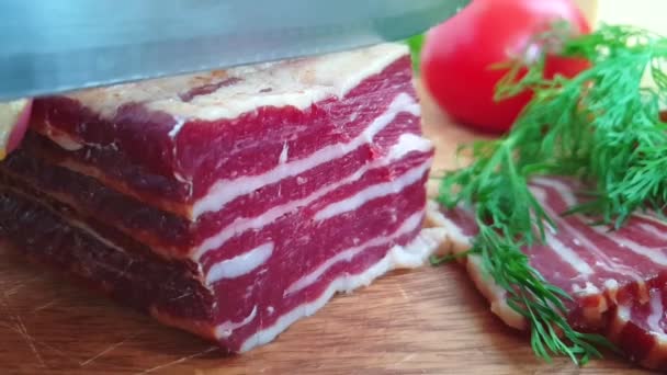 Sliced lard on a wooden board — Stock Footage Sliced Lard Wooden Board Royalty Free Stock Video