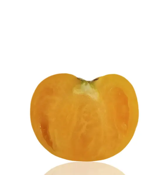 Gelbe Tomatenstück Isoliert Auf Weißem Hintergrund — Stockfoto
