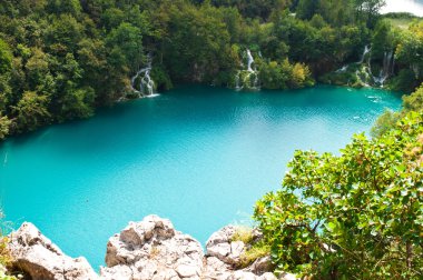 Cascades yukarıdan Milanovac şelale