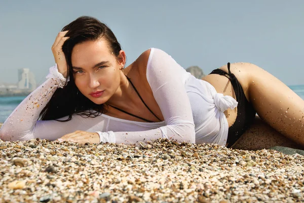 Kopya alanı ile sahilde muhteşem modeli