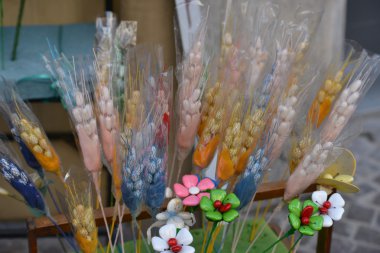 renkli İtalyan şeker çiçekler