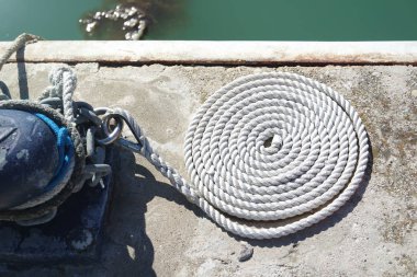 beyaz denizci halatlar                     