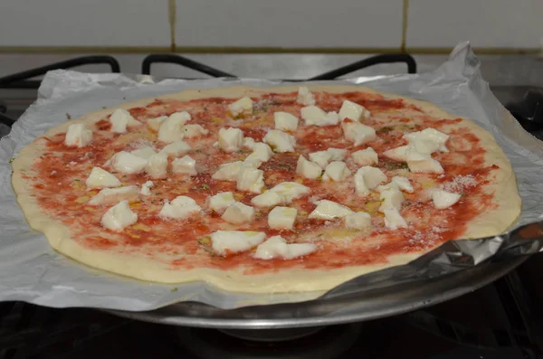 Pizza margherita dobry — Zdjęcie stockowe