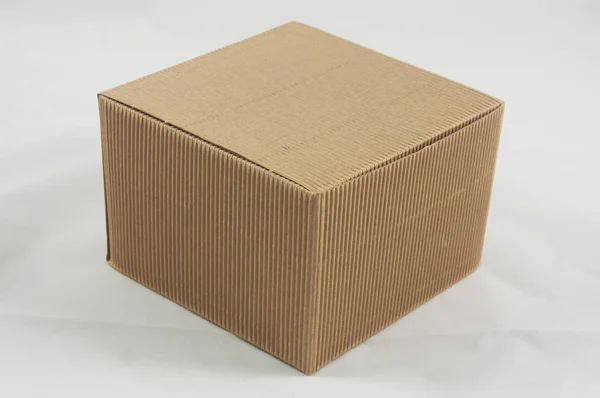 Boîte en papier brun — Photo