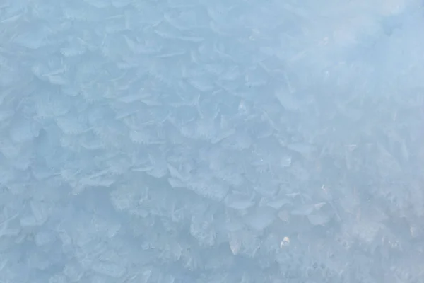 Çok ince buz kristalleri