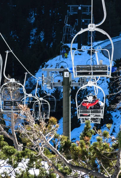 Kayak istasyonu kablosu Asansör