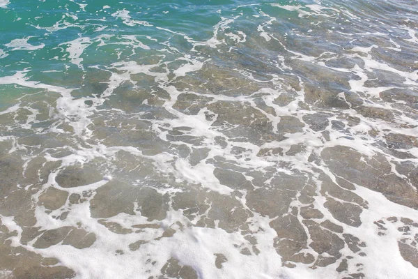 Topuitzicht Textuur Golven Schuimende Spetterende Oceaan Zonnige Dag Prachtige Tropische — Stockfoto