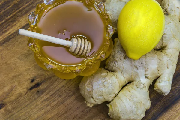 Мед лимон и имбирь — стоковое фото