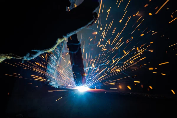 Schweißer für industriellen Stahl in der Fabrik, — Stockfoto