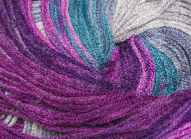 örme için arka plan iş parçacığı. Renkli iplik yün örgü modeli.