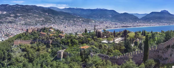 Widok na Zamek Alanya (panaromic) — Zdjęcie stockowe