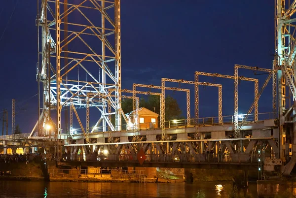 Köprü kaldırma, denge, destek, gece, nehir, salıncak,