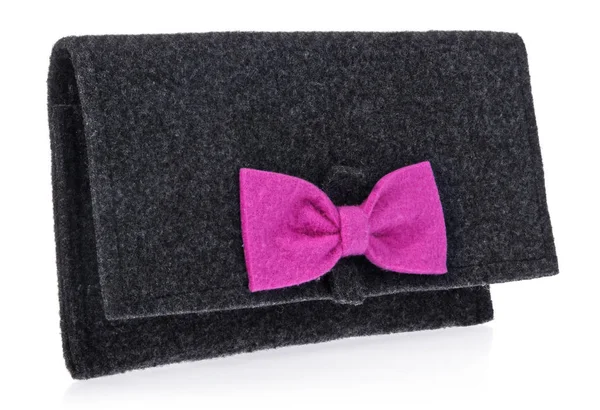 Войлок, ткань, женская сумочка, сумочка с бантиком черного цвета, розовый. Текстильная сумка безделушки — стоковое фото