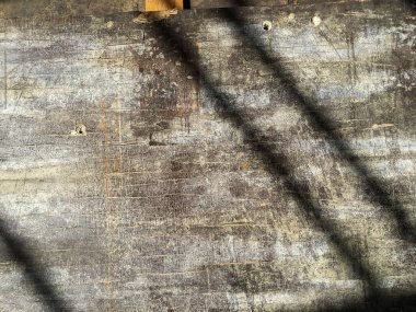 Eski kırık ahşap desen arka plan, kahverengi renk, yakın çekim, ışık ve gölge çekimi