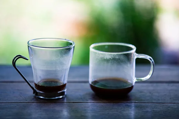 Kaffeegläser Tassen Mit Kaffeeflecken Aufgeklebt Dann Nach Dem Trinken Auf — Stockfoto
