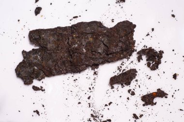 Beyaz akrilik, soyut arkaplan, yakın çekim, seçici odak, endüstriyel konsept üzerine Rusty metal dokusu parçaları