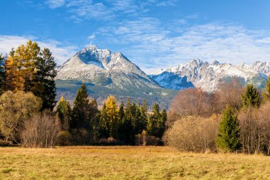 Yüksek Tatras dağlarda sonbahar, Slovakya