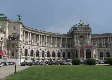 Hofburg Sarayı ve Heldenplatz Austrias başkenti Viyana'da