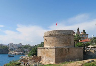 Kalıntıları Roma Hıdırlık Kulesi, Antalya, Türkiye