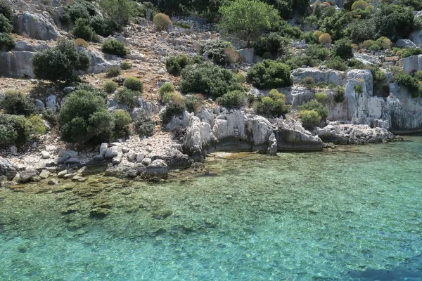 Ilha Kekova, Mar Mediterrâneo e as Ruínas da Cidade Afundada Simena na Província de Antalya — Fotografia de Stock