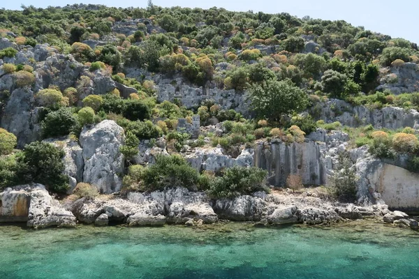 Kekova-sziget és a romjai az elsüllyedt város Simena, Antalya Province, Törökország — Stock Fotó