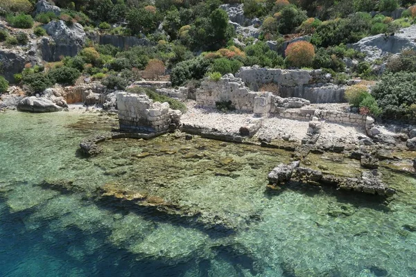 Kekova-sziget és a romjai az elsüllyedt város Simena, Antalya Province, Törökország — Stock Fotó