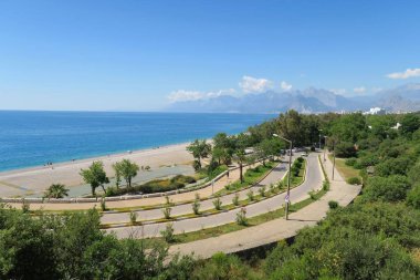 Konyaaltı Beach Antalya, Türkiye'deki yol