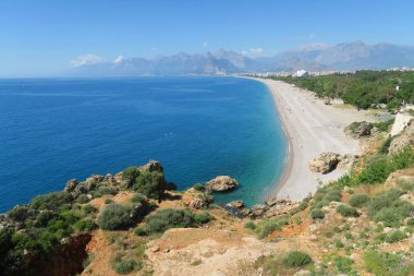 Konyaaltı Plajı ve Toros Dağları, Antalya, Türkiye