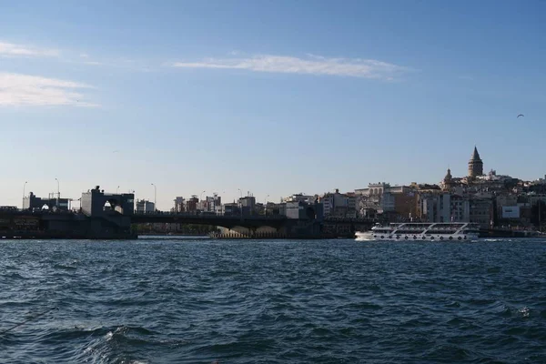 Görünümden Eminönü Galata Köprüsü ve Haliç, Istanbul, Türkiye