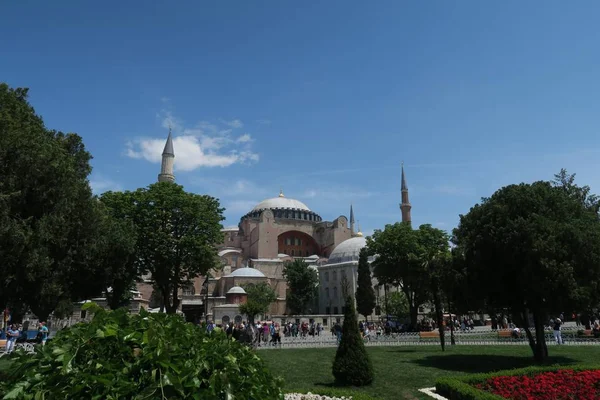 Istanbul 'da ünlü Ayasofya Müzesi 'nde Park, Türkiye
