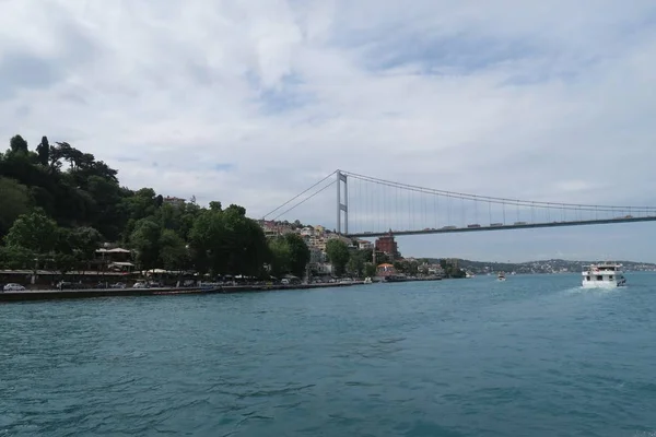 Fatih Sultan Mehmet Köprüsü - ikinci Bosphorusbridge ve Rumeli Hisarı, Istanbul, Türkiye