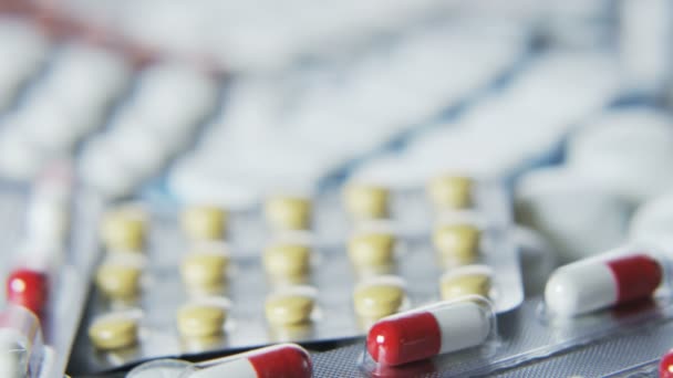 Blister Ambalajlarda Çeşitli Tabletler — Stok video