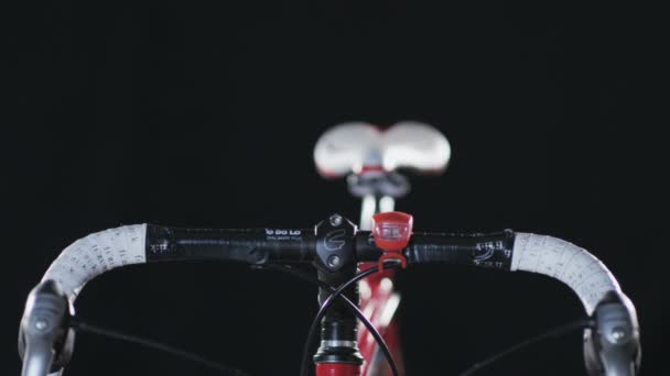 Flickering Luce anteriore della bicicletta — Video Stock