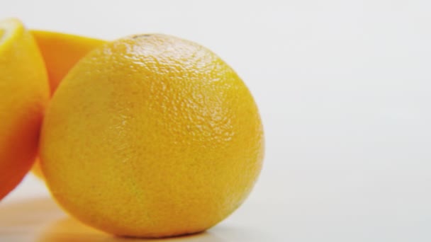 Sinaasappelen Camera Beweegt Van Rechts Naar Links Citrus Verplaatsen Van — Stockvideo