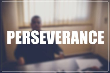 Geçmişi bulanık olan azim sözcüğü