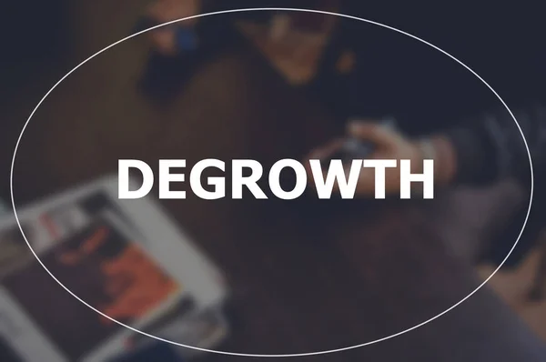 Degrowth Wort Mit Verschwommenem Wirtschaftlichen Hintergrund — Stockfoto