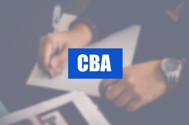 İş geçmişi bulanık olan CBA kelimesi, maliyet yardım analizi